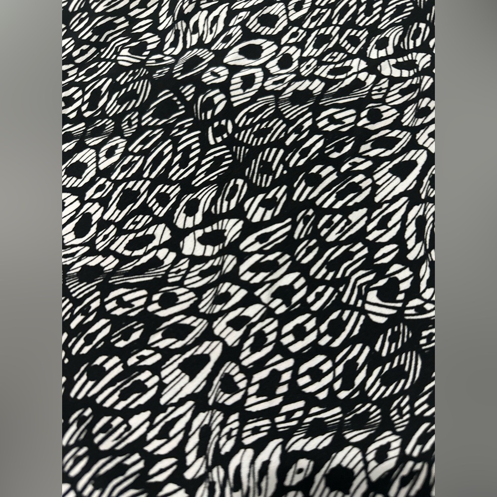 Michael Kors Flutter Sleeves - image 3